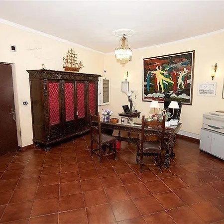 Pompeii Ruins B&B 3*